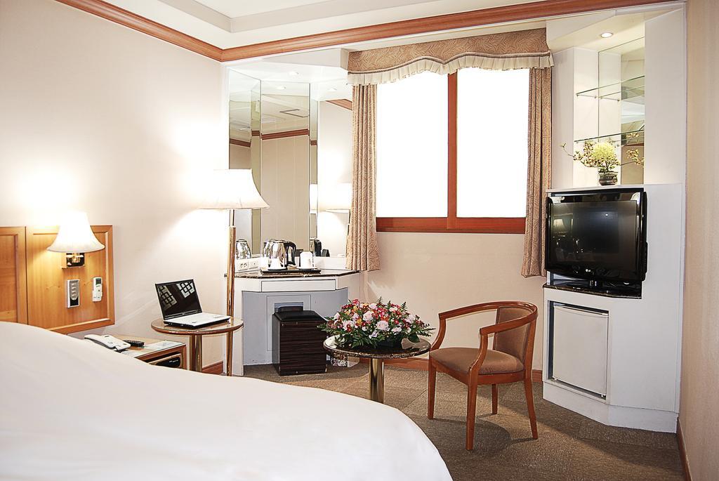 Arirang Tourist Hotel チャングウォン 部屋 写真