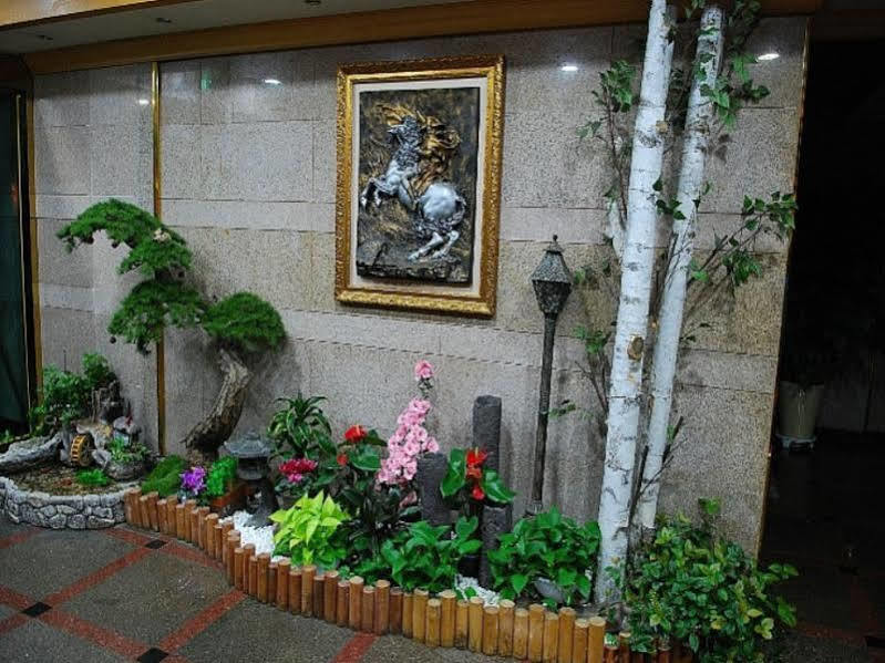 Arirang Tourist Hotel チャングウォン エクステリア 写真